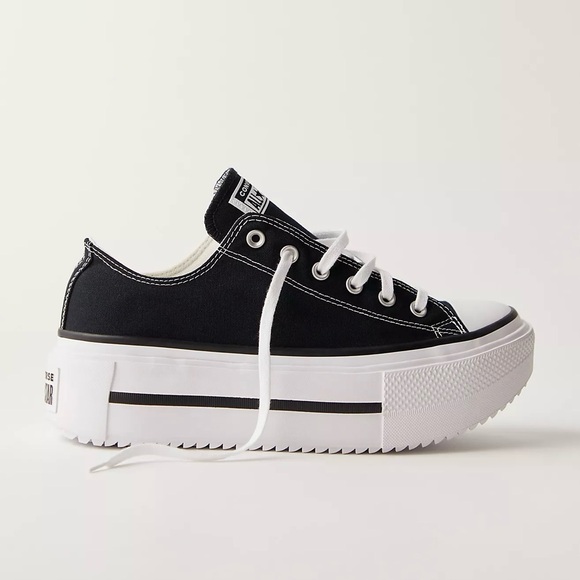 Converse Shoes - Converse Chuck Taylor All Star Double Stack Platform Low Black White size 10 NEW